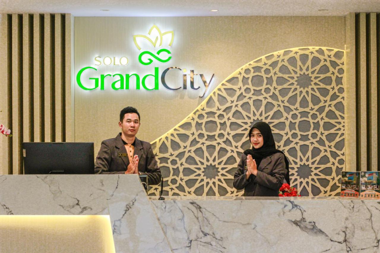 Solo Grand City Lawean ภายนอก รูปภาพ