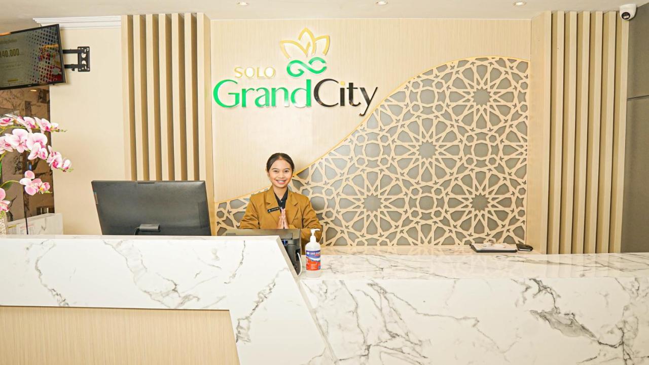 Solo Grand City Lawean ภายนอก รูปภาพ